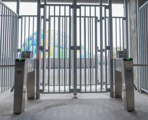 Accesul în noul stadion din Craiova prin scanarea biletului- sistem de ticketing